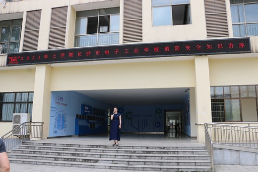 28c191416a9e4472947fa553c808f891.jpg 28c191416a9e4472947fa553c808f891.jpg