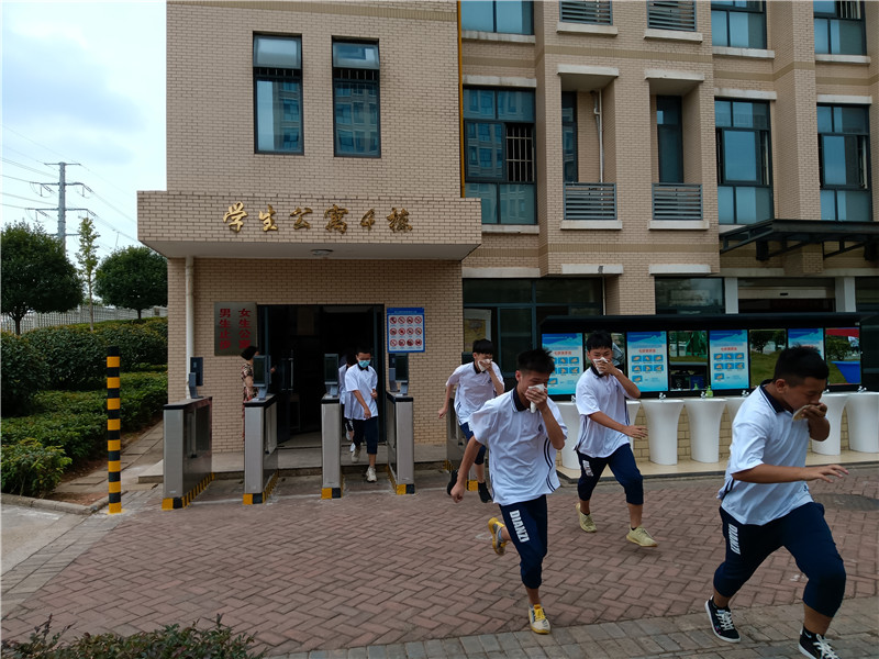 c34567993eab4929a66d99f7a9b0fd40.jpg c34567993eab4929a66d99f7a9b0fd40.jpg