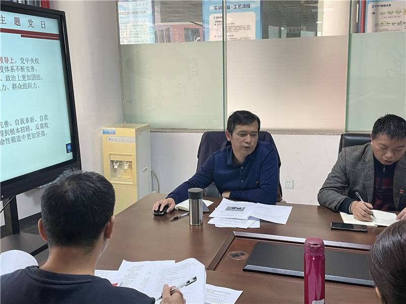 e73d340a8c0c493d9ba15067b41e1ff4.jpg e73d340a8c0c493d9ba15067b41e1ff4.jpg