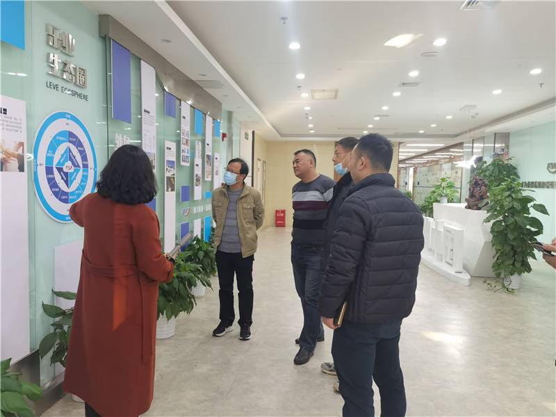 857abb21105e4d648d******1544747cd.jpg 857abb21105e4d648d******1544747cd.jpg