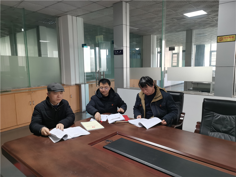 4eb72e29612b455ebbe8ed55ae14869f.jpg 4eb72e29612b455ebbe8ed55ae14869f.jpg