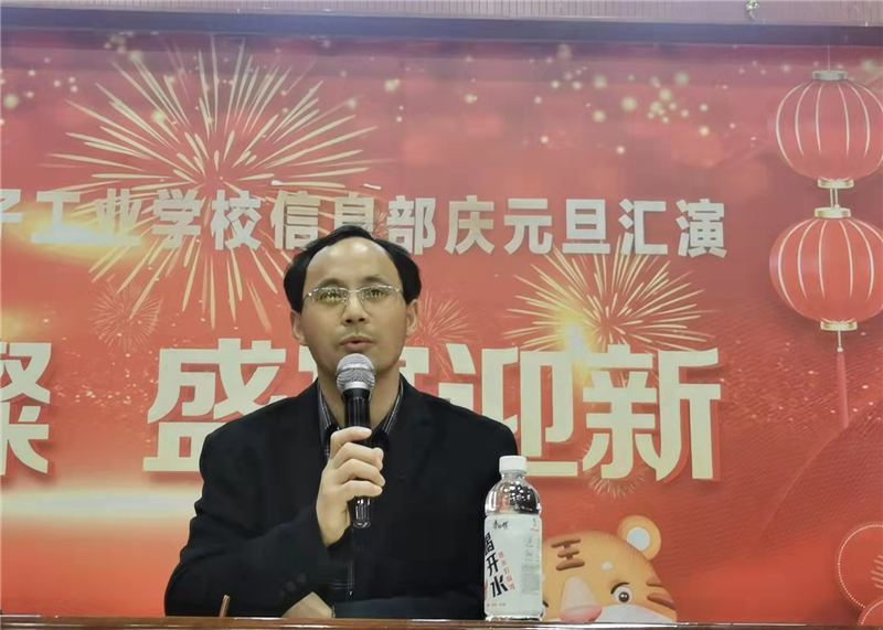 135001904ced41a38c4f84de630fd35c.jpg 135001904ced41a38c4f84de630fd35c.jpg