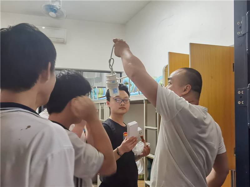 fd937153ab044d4393ab3bbe1119244b.jpg fd937153ab044d4393ab3bbe1119244b.jpg