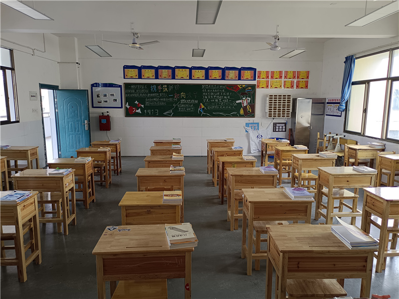 e3d4aff85e5e4044a******097d5f43dc.jpg e3d4aff85e5e4044a******097d5f43dc.jpg