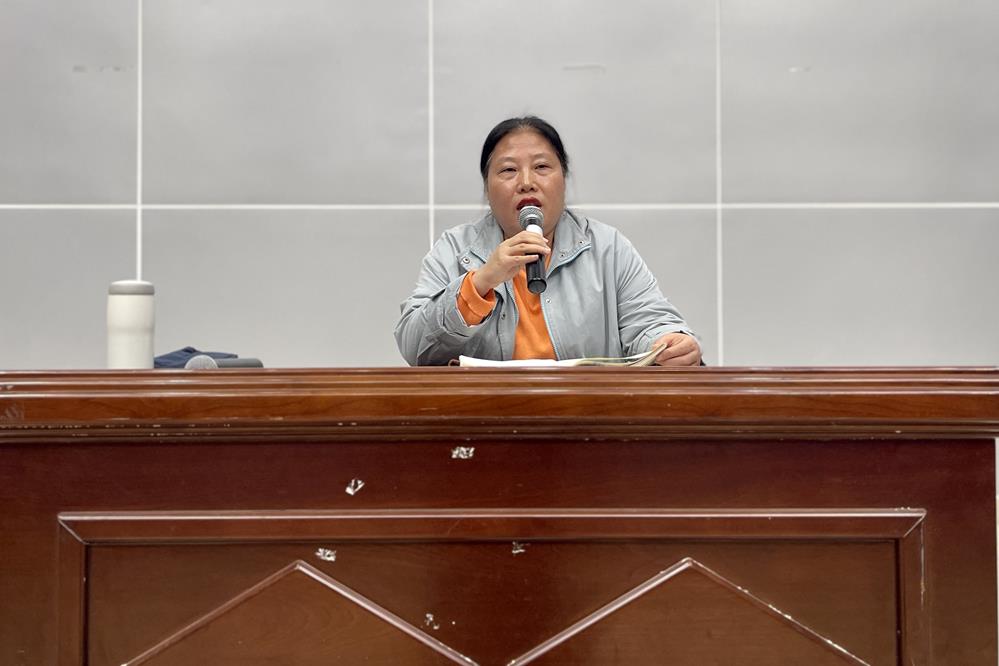 b832fa0173d84942a3708bd3dc5e4854.jpg b832fa0173d84942a3708bd3dc5e4854.jpg