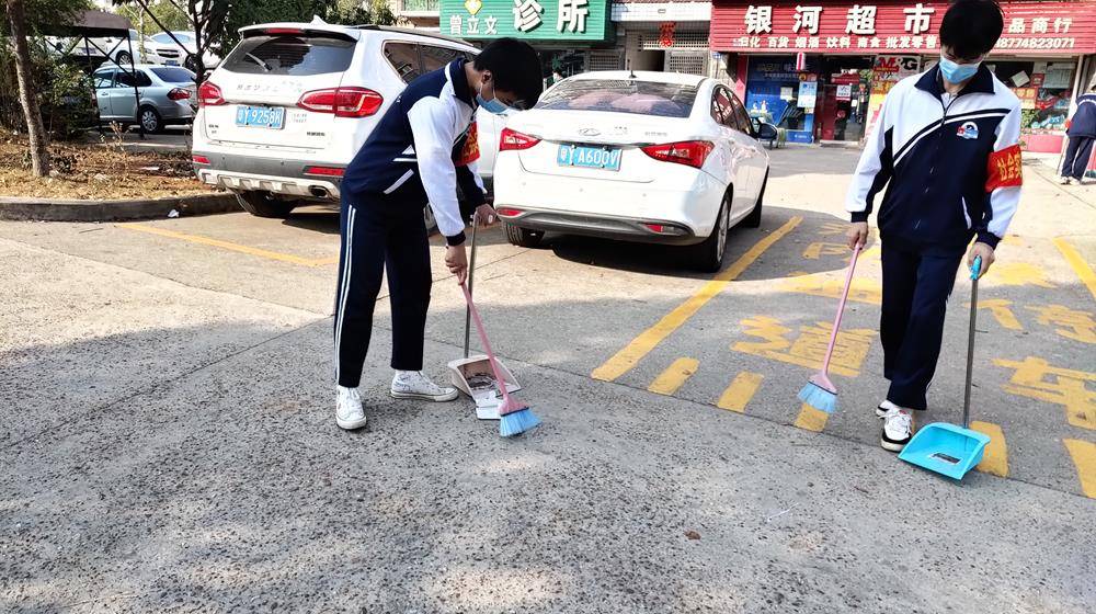 aafb7aaff69e42129742b61cfc64f6e3.jpg aafb7aaff69e42129742b61cfc64f6e3.jpg