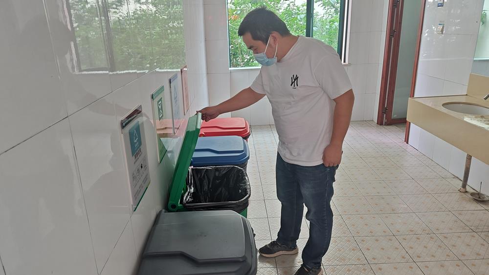 76a1224d2569439e98be8c777f5978f1.jpg 76a1224d2569439e98be8c777f5978f1.jpg