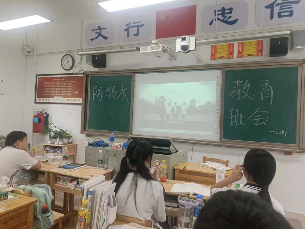 2da6429414a5455ab8cfb05623825692.jpg 2da6429414a5455ab8cfb05623825692.jpg