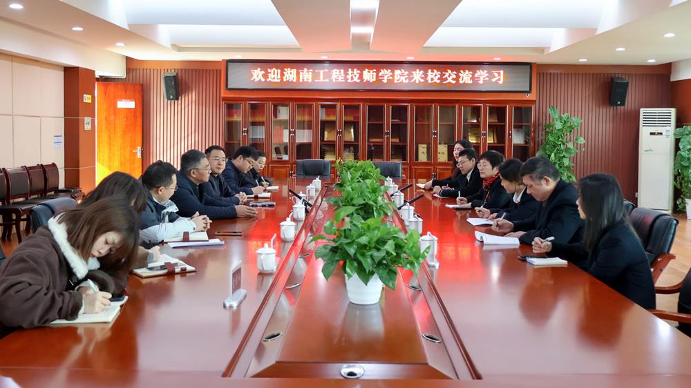 c93c55e1150348ec9b124937659c0712.jpg c93c55e1150348ec9b124937659c0712.jpg