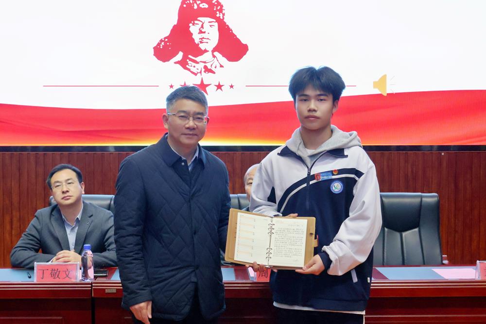 2f7dcc0dddc0421ab95c9a3a79ec94ce.jpg 2f7dcc0dddc0421ab95c9a3a79ec94ce.jpg